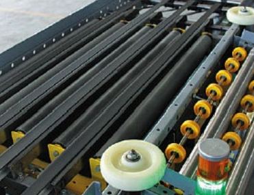 弹出辊分拣装置